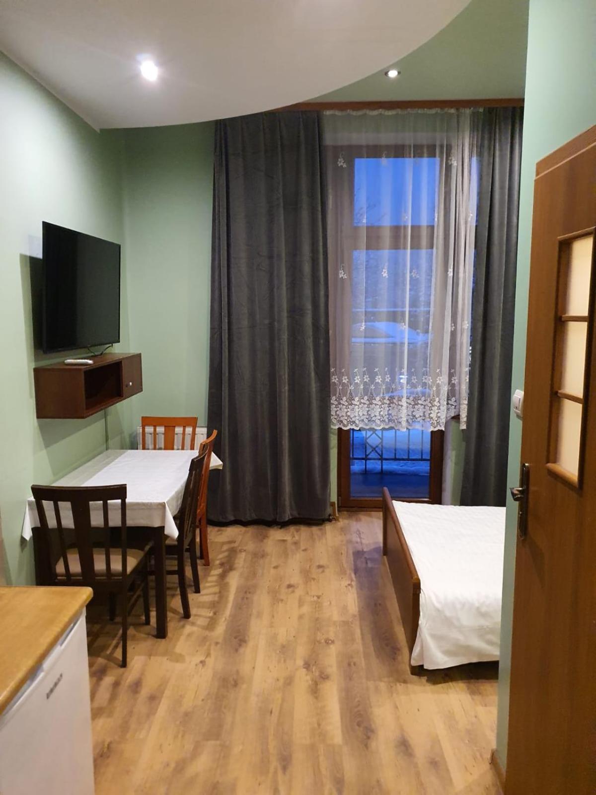 Apartamenty Krupowki Закопане Номер фото